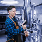 DMA-35_measuring-beer-sample