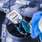 DMA-35_measuring-fuel-sample